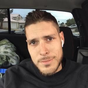 Meet your Posher, Justin